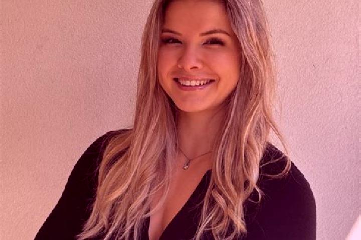 Mila, 29 — Escort in Chaponost, France