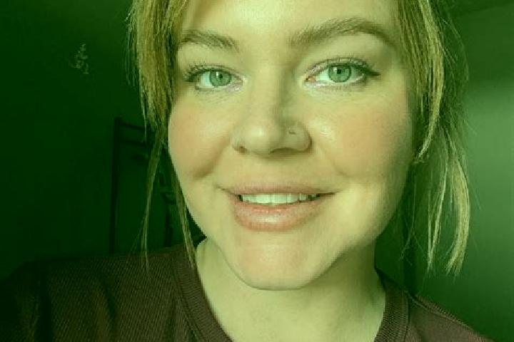 Mila, 29 — Escort in Davis Junction, United States