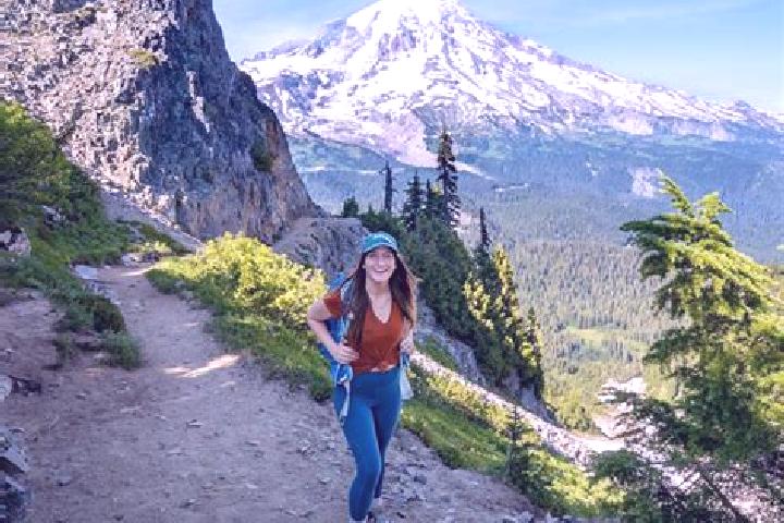 Mila, 29 — Escort in Rainier, United States