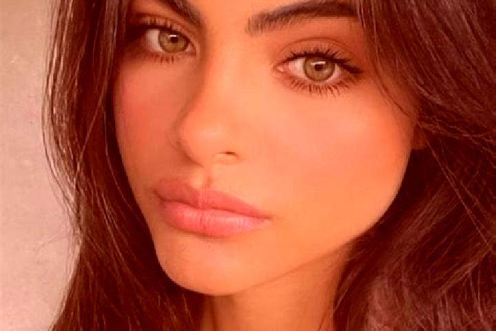 Mila, 30, a brunette dark-eyed european companion based in Sarmego. Offering Couples, Roleplay, BDSM, Girlfriend Experience. Available for incall and outcall...