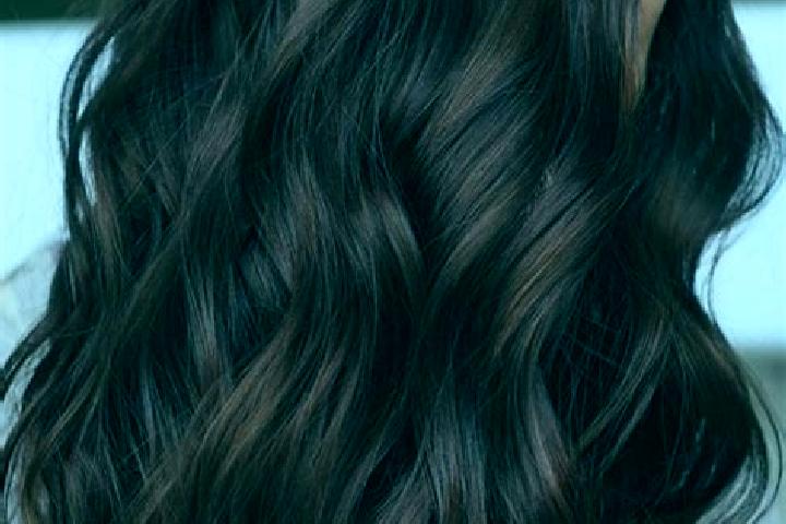 Mila, 30, a chestnut dark-eyed ebony companion based in Sannicola. Offering CIM, Tantra, Duos. Available for incall and outcall, overnight bookings available.