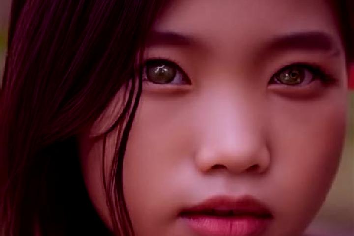 Mila, 30, a chestnut green-eyed asian companion based in Toulon. Offering BDSM, Erotic Massage, GFE. Available for incall and outcall, day and evening dates.