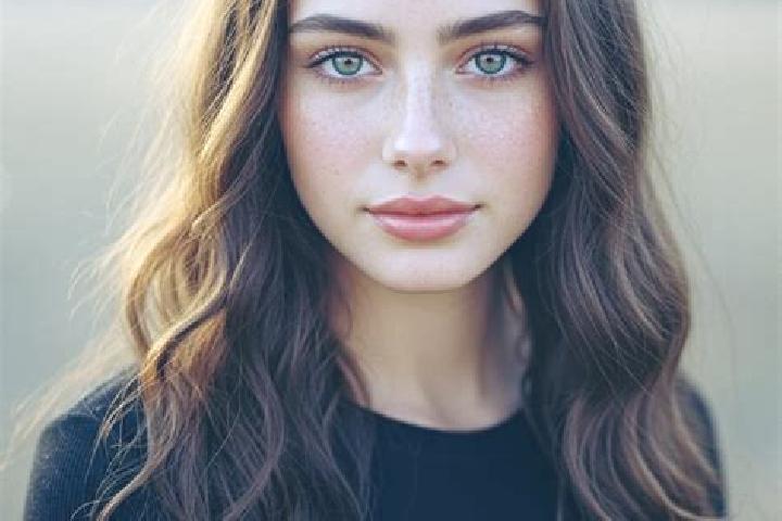 Mila, 30, a chestnut grey-eyed mediterranean companion based in Neob. Offering Couples, Travel Companion, Overnight, Duos. Available for incall and outcall, ...