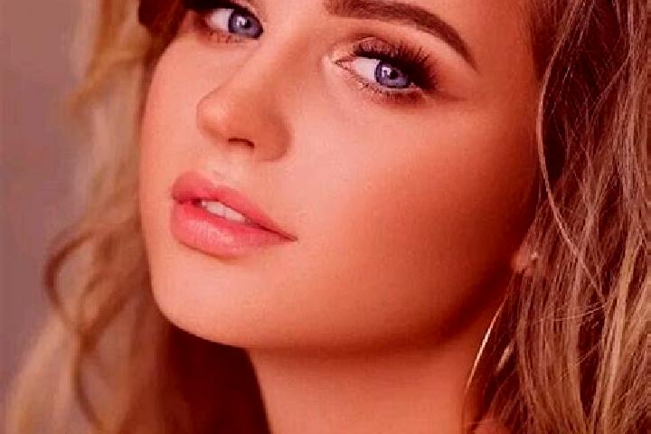 Mila, 30, a dark blonde blue-eyed slavic companion based in Gruziny. Offering CIM, OWO, Girlfriend Experience. Available for incall and outcall, overnight bo...