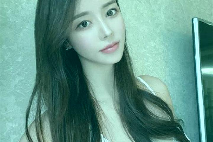 Mila, 30 — Escort in Qiaoleipan, China