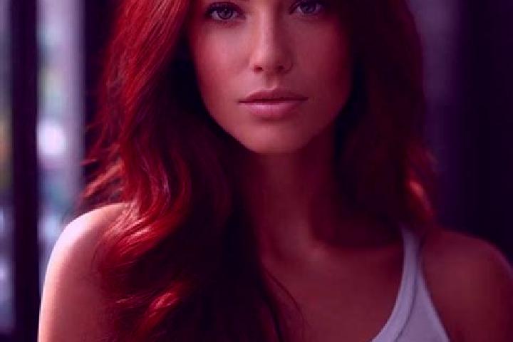 Mila, 31, a auburn hazel-eyed slavic companion based in Narromine. Offering 69, Couples, Tantra. Available for incall and outcall, overnight bookings available.