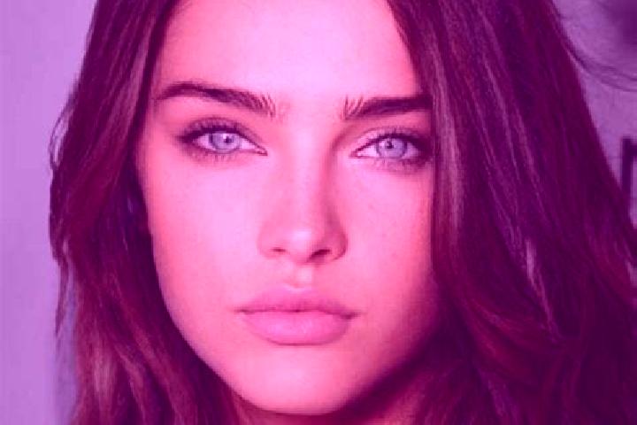 Mila, 31, a brunette dark-eyed mixed companion based in Pyli. Offering Striptease, Couples, Duos, Erotic Massage. Available for incall and outcall, overnight...