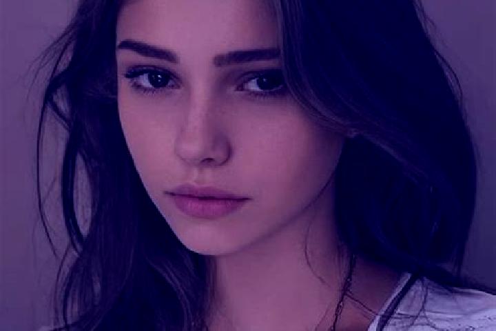 Mila, 31, a chestnut dark-eyed slavic companion based in Jetpur. Offering Tantra, OWO. Available for incall and outcall, overnight bookings available.