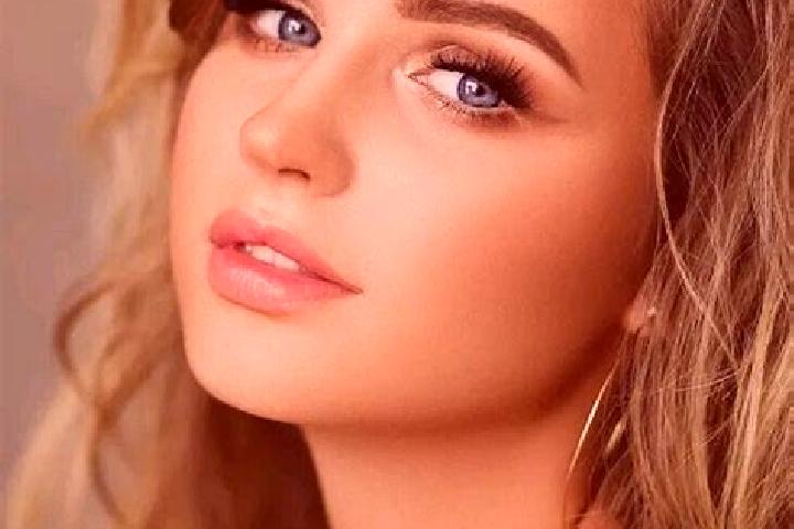 Mila, 31, a dark blonde blue-eyed indian companion based in Barysaw. Offering Striptease, Couples, Fetish. Available for incall and outcall, day and evening ...