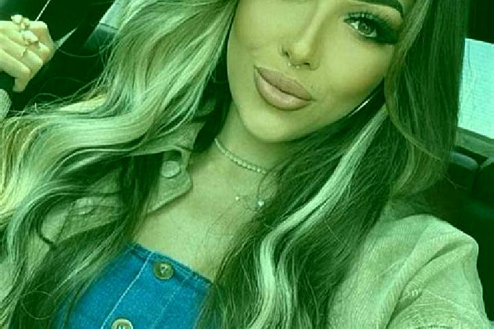 Mila, 31, a dark blonde brown-eyed caribbean companion based in Hinzenburg. Offering Dinner Date, BDSM, Couples. Available for incall and outcall, overnight ...