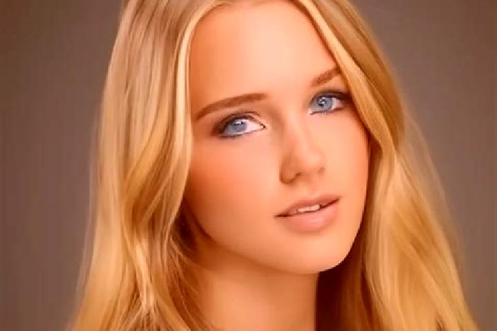 Mila, 31, a dark blonde grey-eyed mediterranean companion based in Volney. Offering A-Level, Massage, BDSM. Available for incall and outcall, day and evening...