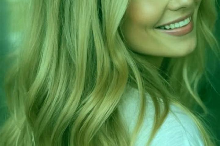 Mila, 32, a blonde hazel-eyed mediterranean companion based in Sakharna Holovka. Offering Massage, Striptease, Couples, OWO. Available for incall and outcall...