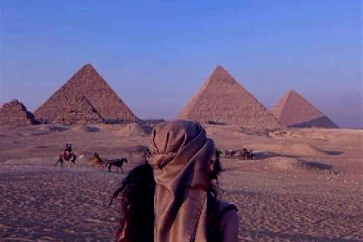 Mila, 32 — Escort in Girga, Egypt