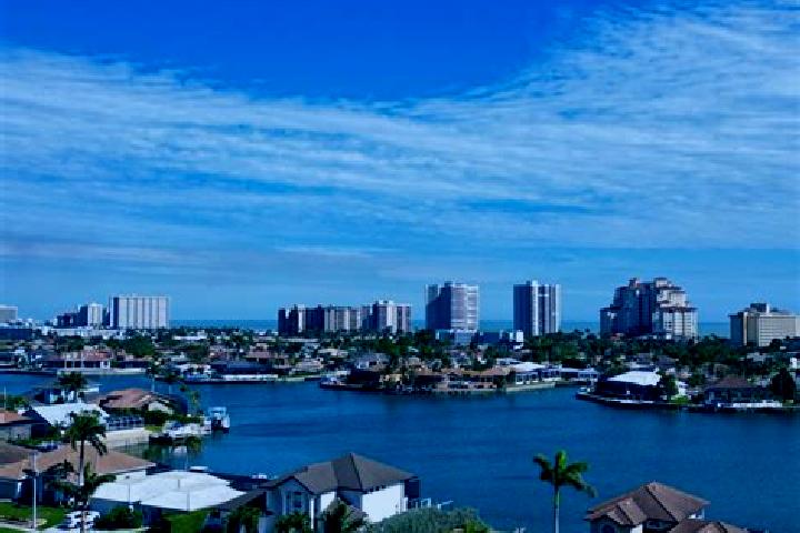 Mila, 32 — Escort in Marco Island, United States
