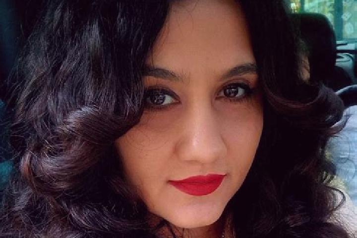 Mila, 32 — Escort in Priboieni, Romania
