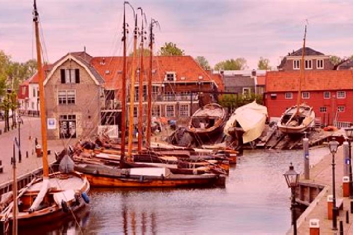 Mila, 32 — Escort in Spakenburg, Netherlands