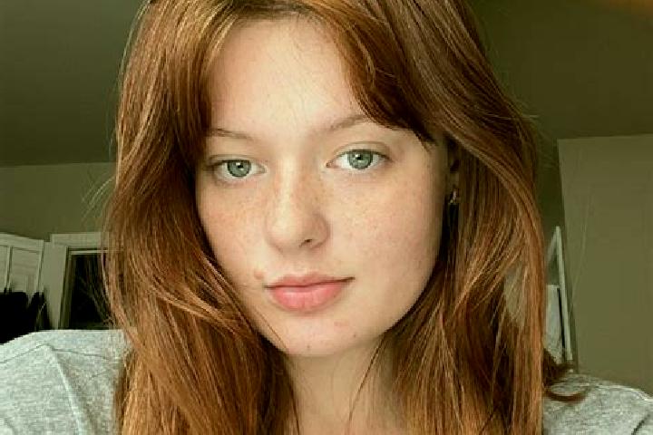 Mila, 33, a auburn blue-eyed caucasian companion based in Coussay-les-Bois. Offering OWO, Girlfriend Experience, Massage. Available for incall and outcall, d...