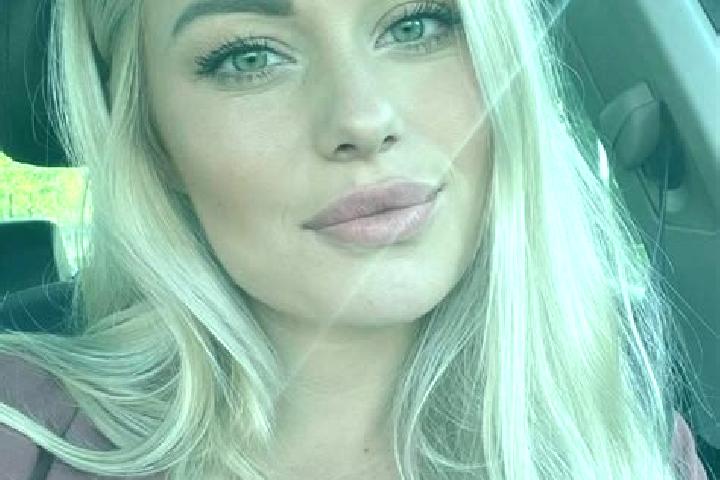 Mila, 33, a blonde hazel-eyed caucasian companion based in La Cote. Offering A-Level, Massage, Travel Companion, Overnight. Available for incall and outcall,...