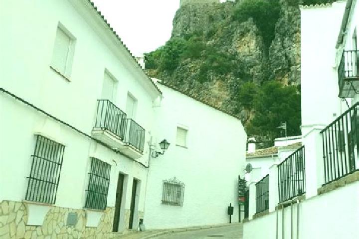 Mila, 33 — Escort in Palacios de la Sierra, Spain