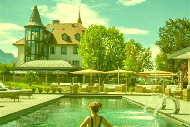 Mila, 33 — Escort in Tresserve, France