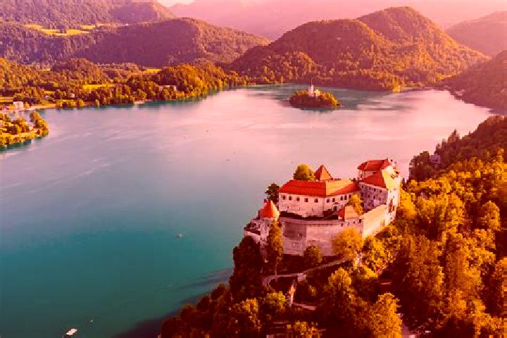 Mila, 33 — Escort in Virmase, Slovenia