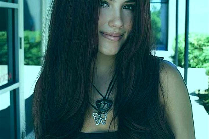 Mila, 34, a auburn brown-eyed mediterranean companion based in Las Guias Abajo. Offering Roleplay, Couples, Girlfriend Experience. Available for incall and o...