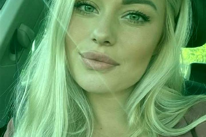 Mila, 34, a blonde hazel-eyed mixed companion based in Tropovci. Offering 69, Couples, Deep French Kissing. Available for incall and outcall, day and evening...