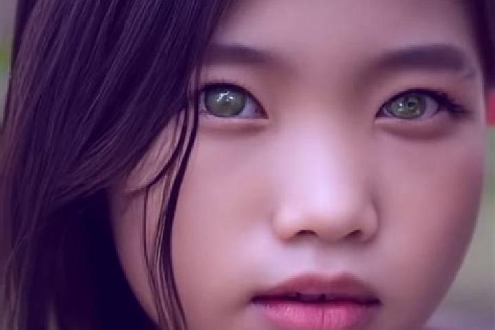 Mila, 34, a brunette green-eyed asian companion based in Ekince. Offering CIM, Dinner Date, Striptease, Couples, Fetish. Available for incall and outcall, ov...