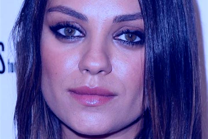 Mila, 34, a brunette hazel-eyed indian companion based in Hayy al Bunayyat. Offering Dinner Date, CIM, Roleplay, Massage. Available for incall and outcall, d...