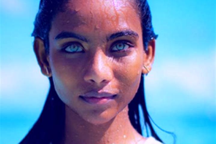 Mila, 34, a red blue-eyed indian companion based in Herschberg. Offering Dinner Date, OWO, Fetish. Available for incall and outcall, overnight bookings avail...