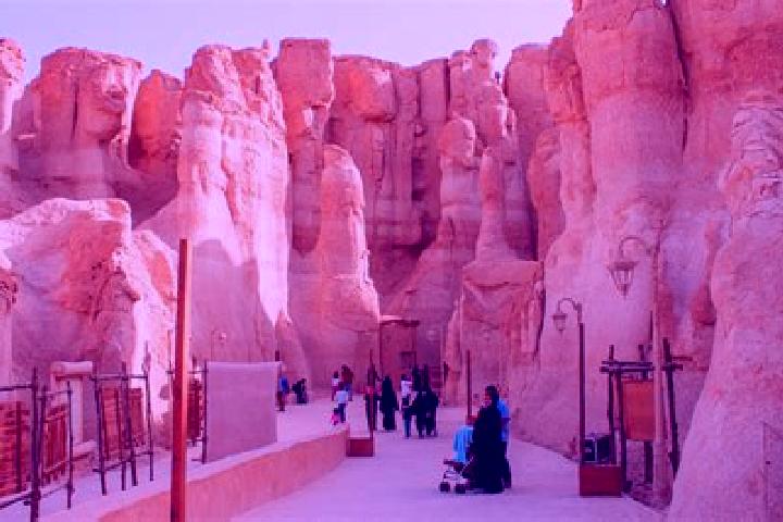 Mila, 34 — Escort in Al Hufuf, Saudi Arabia