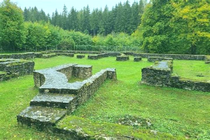 Mila, 34 — Escort in Burgsalach, Germany