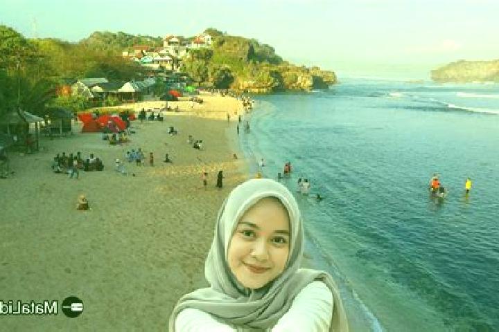 Mila, 34 — Escort in Gambuhan Kidul, Indonesia