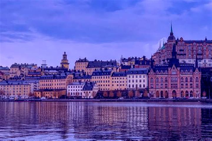 Mila, 34 — Escort in Ostvik, Sweden