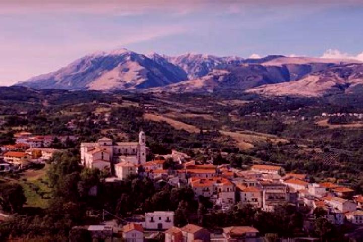 Mila, 34 — Escort in San Valentino in Abruzzo Citeriore, Italy