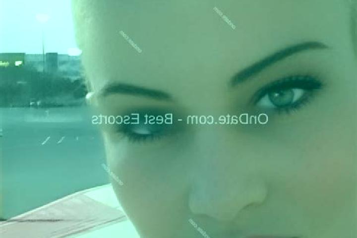 Mila, 34 — Escort in Shuvakish, Russia