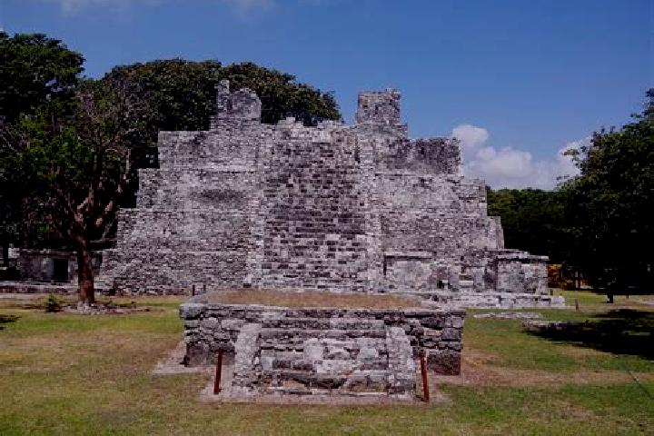 Mila, 36, a black hazel-eyed latina companion based in Colonia Emiliano Zapata Ejido de Tenancingo. Offering Travel Companion, Overnight, Girlfriend Experien...