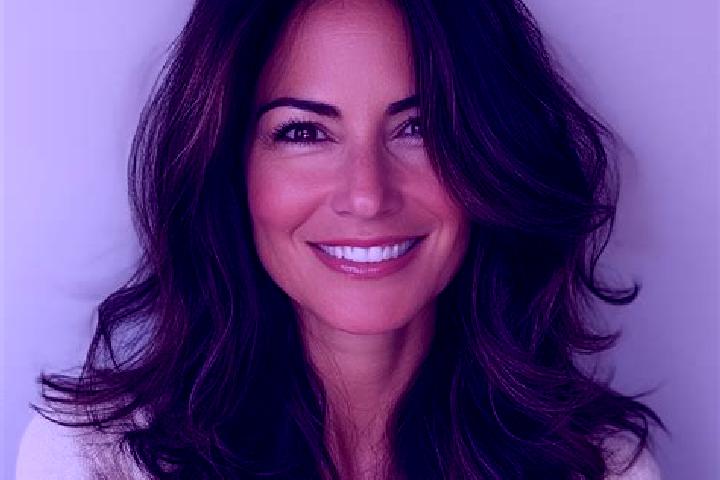 Mila, 36, a chestnut dark-eyed middle eastern companion based in Sayville. Offering Couples, Party Girl, Deep French Kissing. Available for incall and outcal...