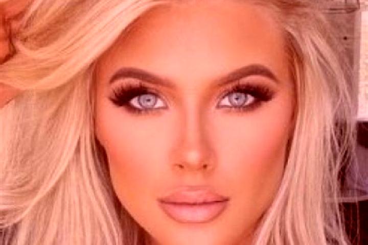 Mila, 36, a platinum blonde brown-eyed latina companion based in Mendota Heights. Offering Overnight, Domination, Massage, Striptease, Couples. Available for...