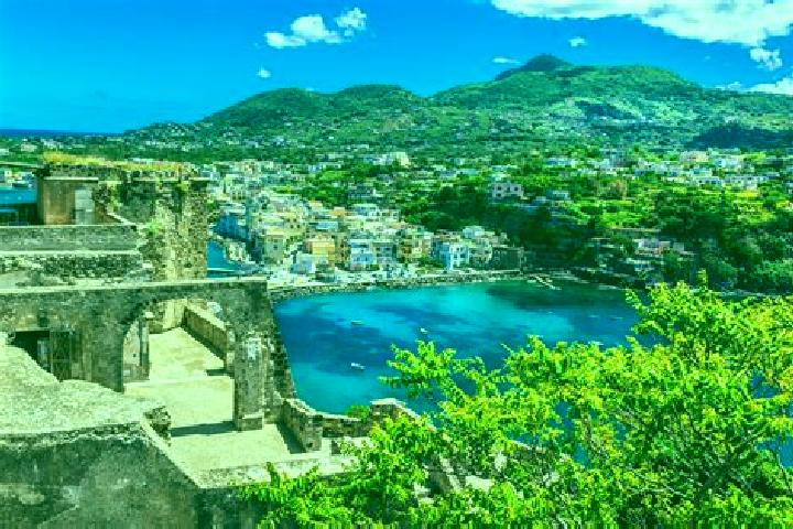 Mila, 36 — Escort in Ischia di Castro, Italy