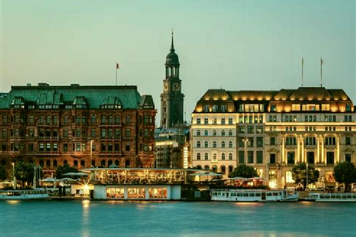 Mila, 36 — Escort in Sparreholm, Sweden