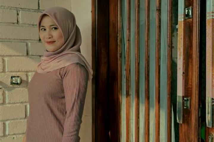Mila, 36 — Escort in Talun, Indonesia