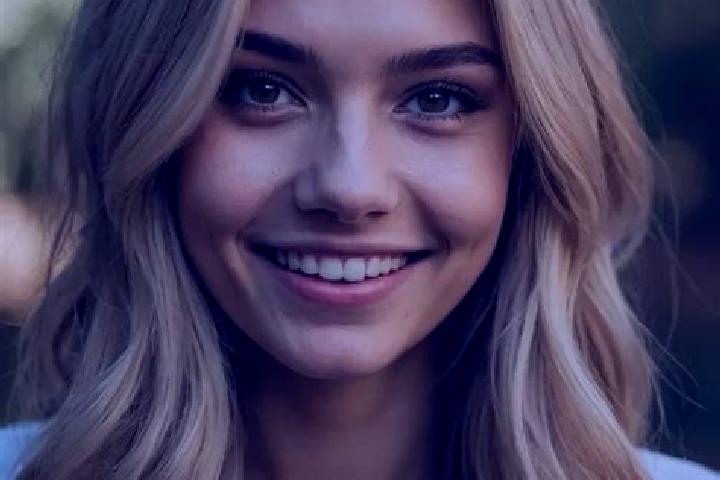 Mila, 37, a blonde hazel-eyed mixed companion based in Pateros. Offering 69, Dinner Date, A-Level. Available for incall and outcall, day and evening dates.