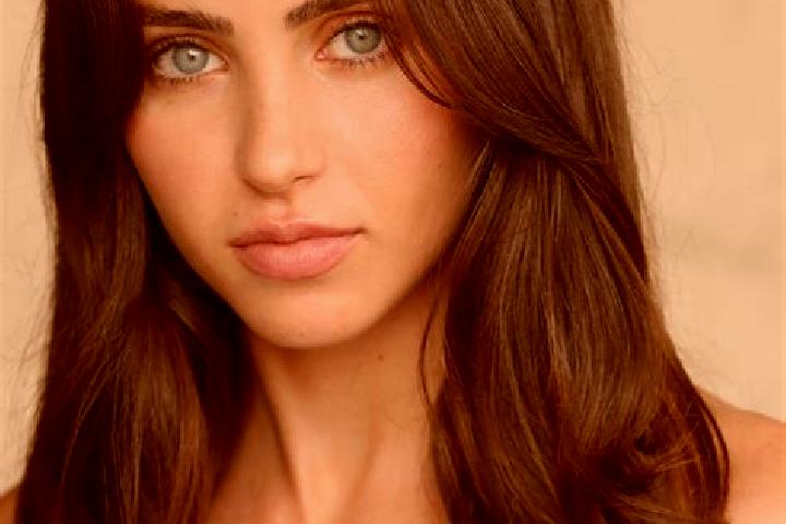 Mila, 37, a brunette brown-eyed latina companion based in Harmannsdorf. Offering Roleplay, A-Level, Couples. Available for incall and outcall, day and evenin...