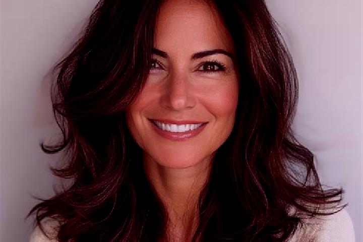Mila, 37, a brunette brown-eyed mediterranean companion based in Des Peres. Offering Girlfriend Experience, Massage, Dinner Date, OWO. Available for incall a...