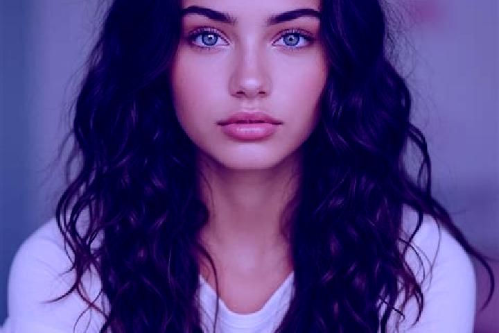 Mila, 37, a dark blonde amber-eyed mediterranean companion based in Lugarno. Offering CIM, Duos. Available for incall and outcall, overnight bookings available.