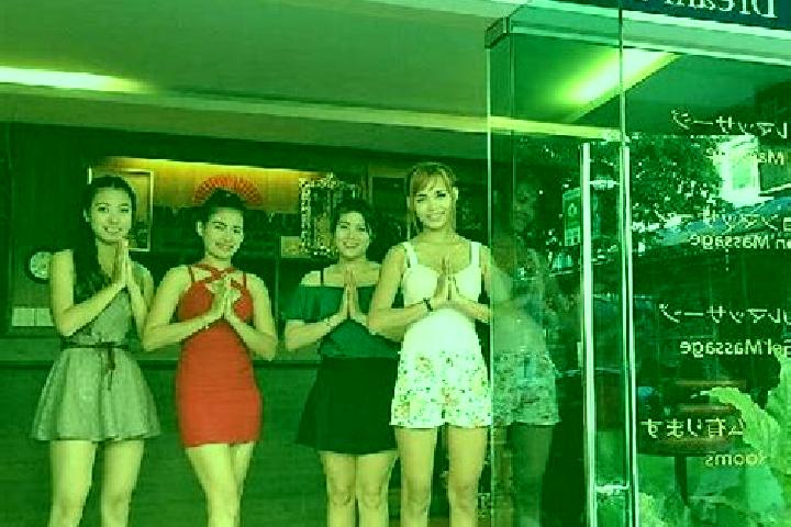 Mila, 37, a red grey-eyed asian companion based in Lvea Leu. Offering Erotic Massage, Striptease, Duos, Travel Companion, Prostate Massage. Available for inc...