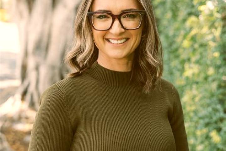 Mila, 37 — Escort in Lutwyche, Australia