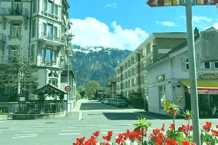 Mila, 37 — Escort in Niedergosgen, Switzerland