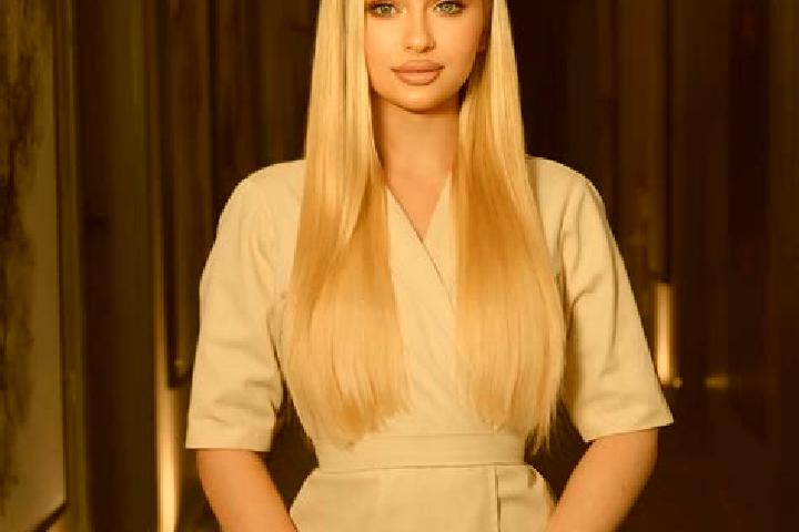 Mila, 38, a blonde grey-eyed slavic companion based in Edgware. Offering Striptease, Tantra, Erotic Massage, GFE, 69. Available for incall and outcall, overn...